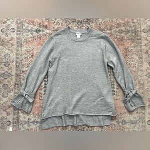 For The Republic Gray Neutral Classic Crewneck Flowy Pullover Sweater Women’s L